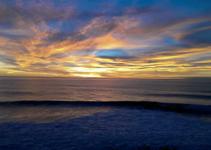 The Wave House - Oceanfront 公寓 滨海雅尔丁